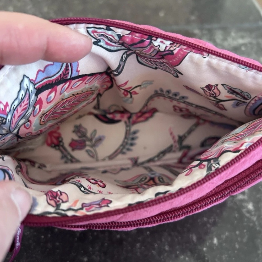 Vera Bradley Magenta Velvet Quilted Cosmetic Bag with Outside Zipper Pocket. - Picture 3 of 7